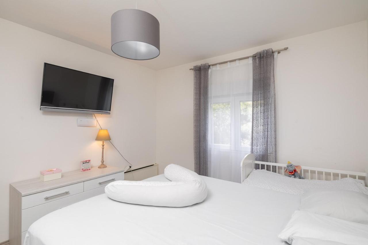 Apartments Sunshine Rays Duće Εξωτερικό φωτογραφία